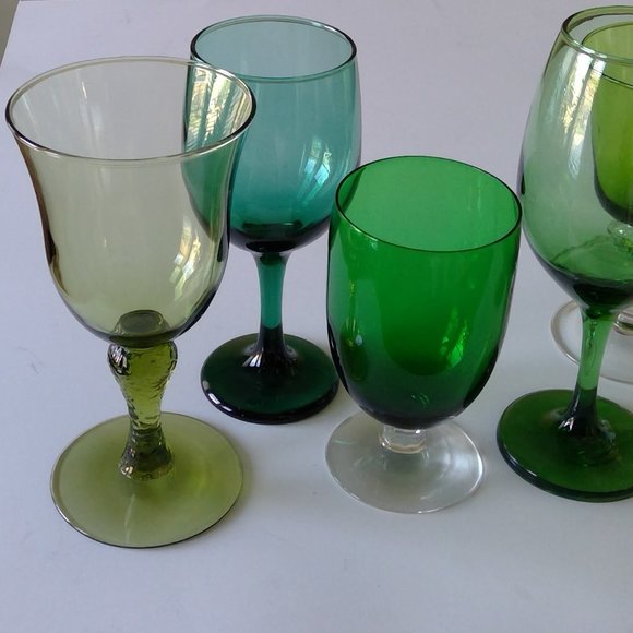 S/6 Mismatched Colorful Emerald Avocado Lime Green Water Goblets Wine Glasses - Picture 2 of 11